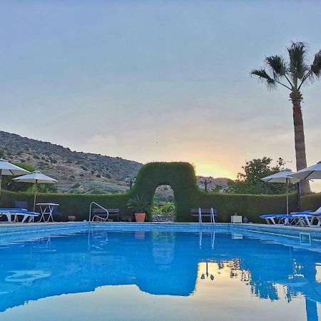 Ampelokipi Holiday Apartments Pissouri Buitenkant foto