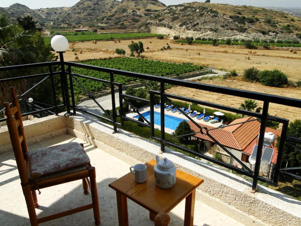 Ampelokipi Holiday Apartments Pissouri Buitenkant foto